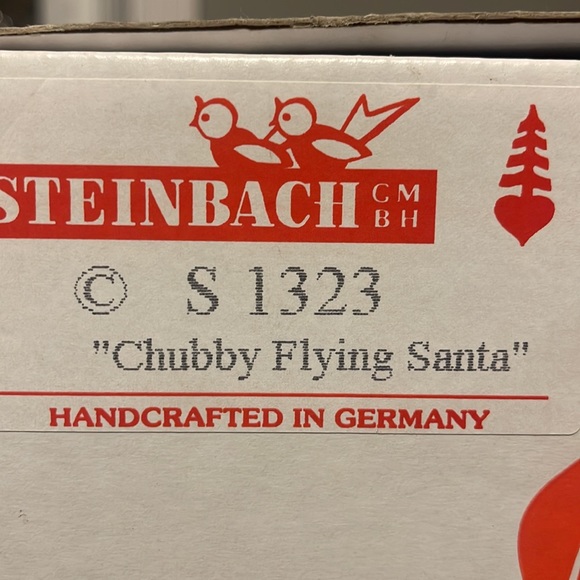 Steinbach nutcracker, S1323 “chubby flying Santa” - Picture 3 of 10